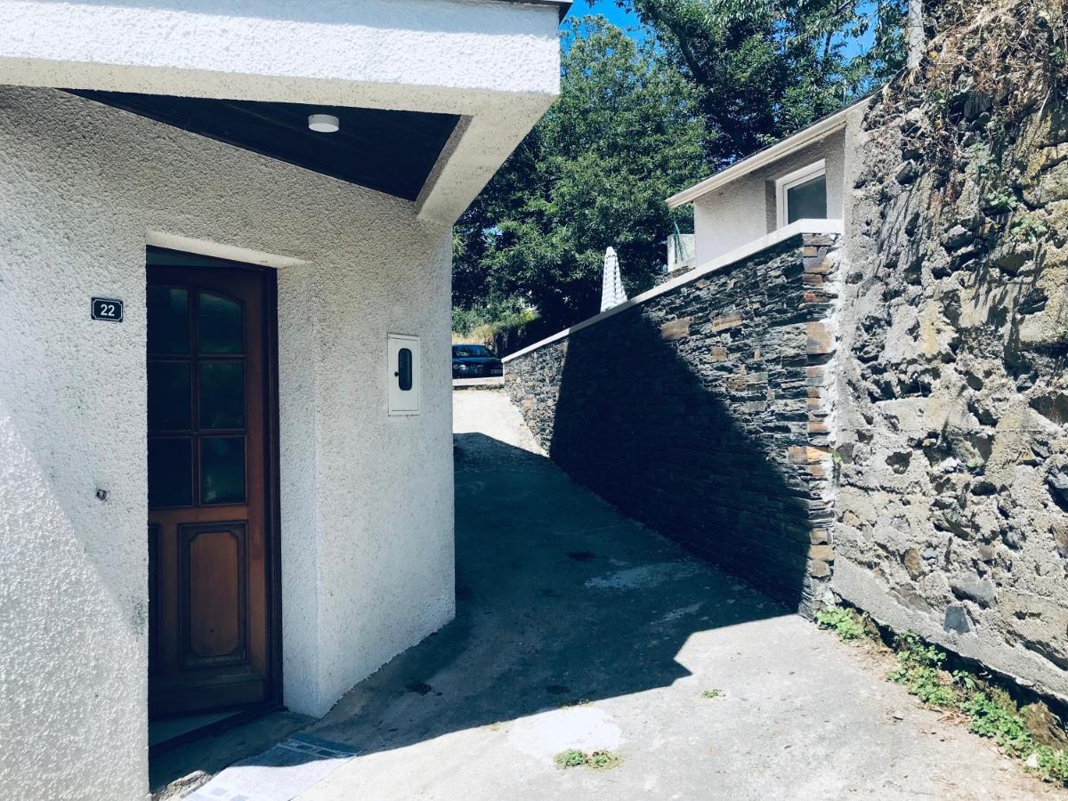 Duplex House Un Center Village Campea Екстер'єр фото